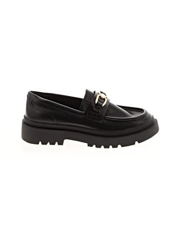 Zara Flats (view 1)