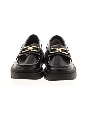 Zara Flats (view 2)