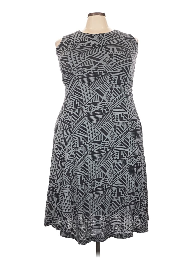 Pre-owned Peruvian Connection Casual Dress In Gray