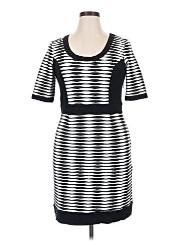 Karen Kane Casual Dress (view 1)