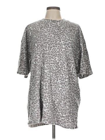 Reserved 3/4 Sleeve T-Shirt (view 1)