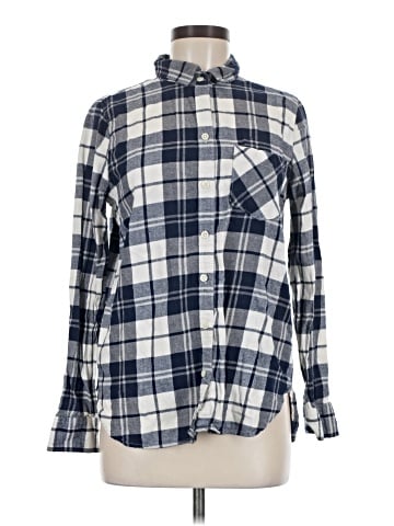 Old Navy Long Sleeve Button-Down Shirt (view 1)