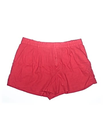 Gap Shorts (view 1)