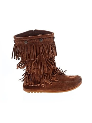 Minnetonka Boots (view 1)