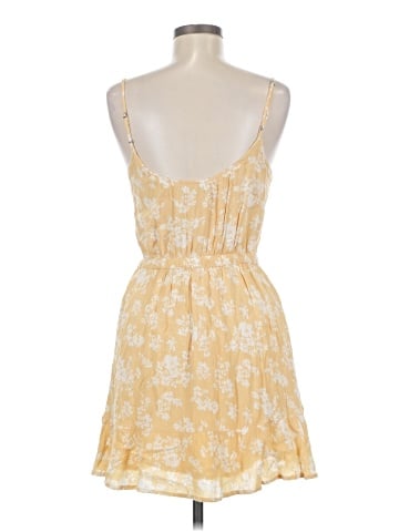 Abercrombie & Fitch Casual Dress (view 2)