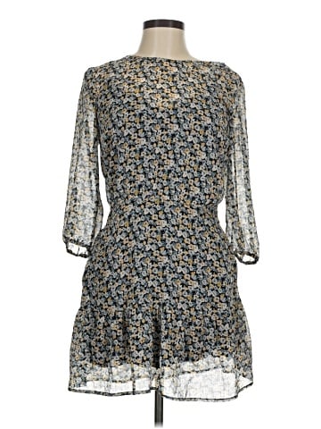 Abercrombie & Fitch Casual Dress (view 1)