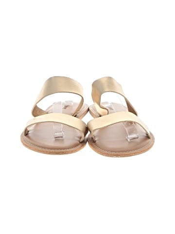 Old Navy Sandals (view 2)