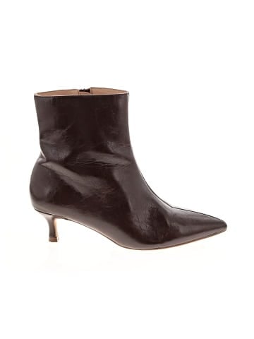 Journee Ankle Boots (view 1)