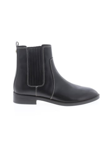 MICHAEL Michael Kors Ankle Boots (view 1)