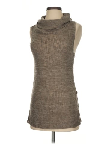 Daytrip Sweater Vest (view 1)