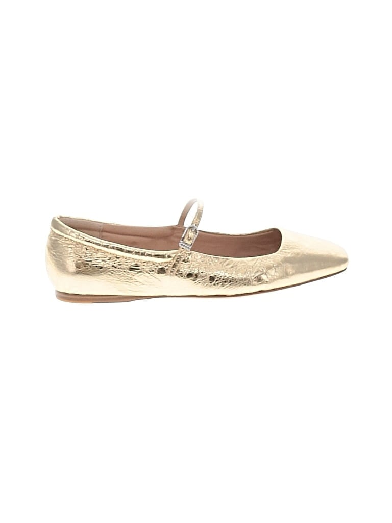 Pre-owned Dolce Vita Flats In Gold