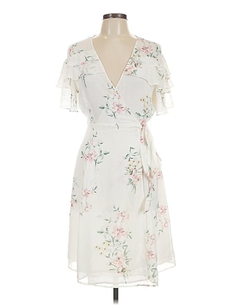 Pre-owned Astr Cocktail Dress In Ivory