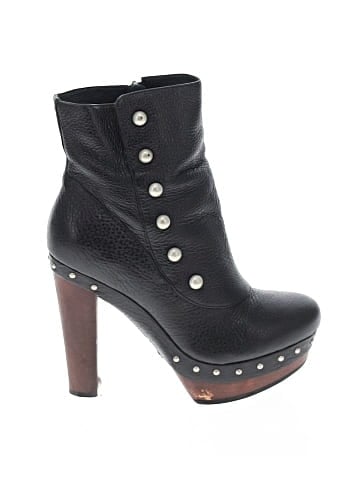 Ugg Ankle Boots (view 1)