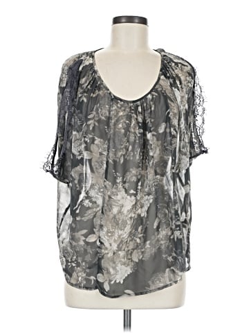 Bellatrix Short Sleeve Blouse (view 1)