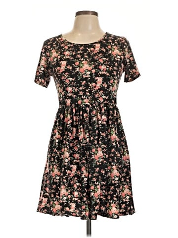 Forever 21 Casual Dress (view 1)