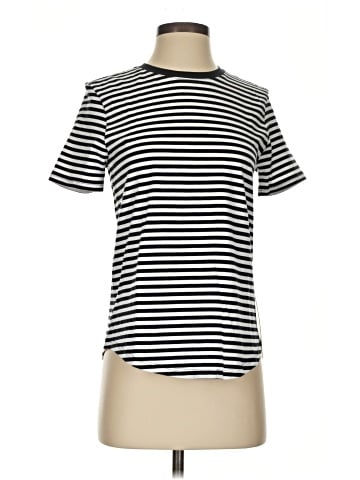 Lululemon Athletica Short Sleeve T-Shirt (view 1)