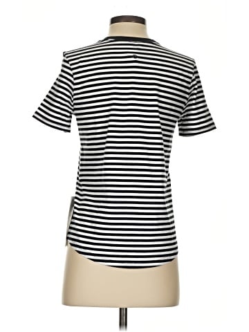 Lululemon Athletica Short Sleeve T-Shirt (view 2)