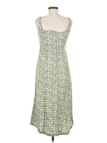 Old Navy Casual Dress (view 2)