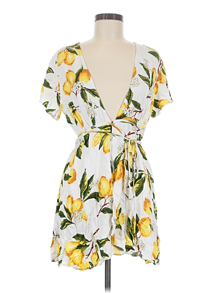 Pre-owned Lulus Casual Dress In Yellow