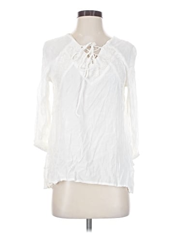 Red Camel 3/4 Sleeve Blouse (view 1)