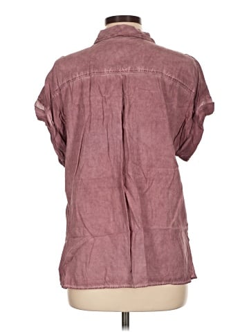 Velvet Heart Short Sleeve Button-Down Shirt (view 2)