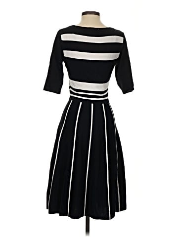 Roz & Ali Casual Dress (view 2)