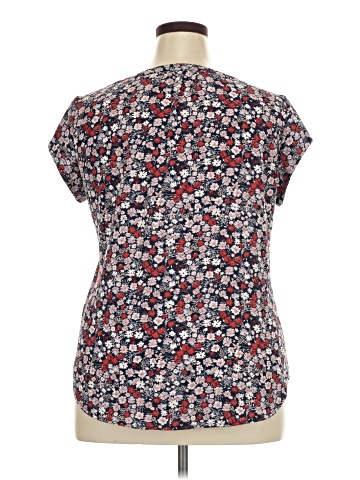 Fun2Fun Short Sleeve Blouse (view 2)
