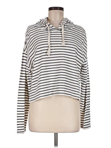 BP. Poncho (view 1)