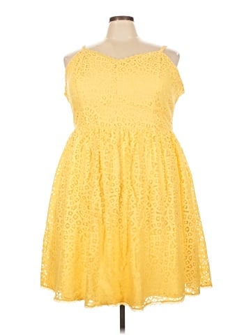 Ashley Nell Tipton for Boutique + Cocktail Dress (view 1)