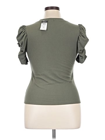 rue21 Short Sleeve Top (view 2)