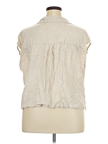 Old Navy Sleeveless Blouse (view 2)
