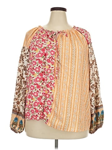 Easel 3/4 Sleeve Blouse (view 1)