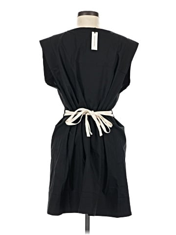 Banana Republic Sleeveless Top (view 2)