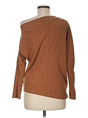 ASTR The Label Pullover Sweater (view 2)