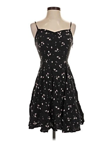 Old Navy Cocktail Dress (view 1)