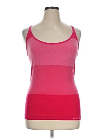 Oakley Tank Top (view 1)