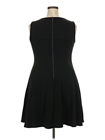 Danny And Nicole Cocktail Dress (view 2)
