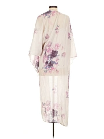 En Creme Kimono (view 2)
