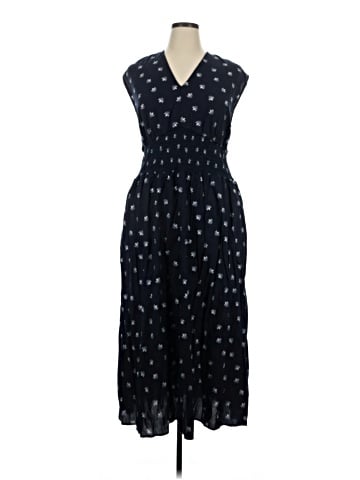 Old Navy Casual Dress (view 1)