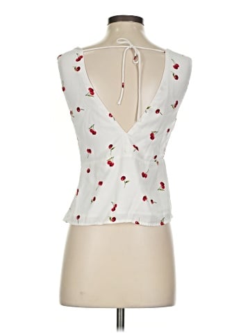 Abercrombie & Fitch Sleeveless Top (view 2)