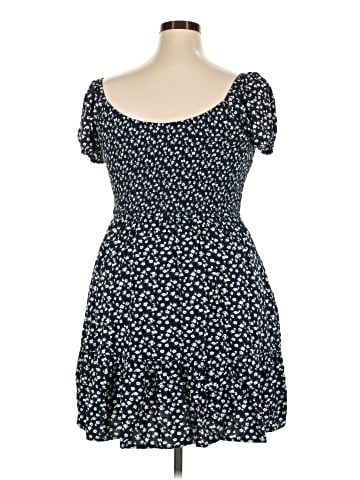 Hollister Casual Dress (view 2)