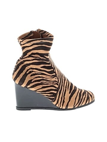 Unbranded Wedges (view 1)