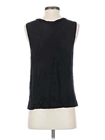 It Closet Sleeveless T-Shirt (view 2)