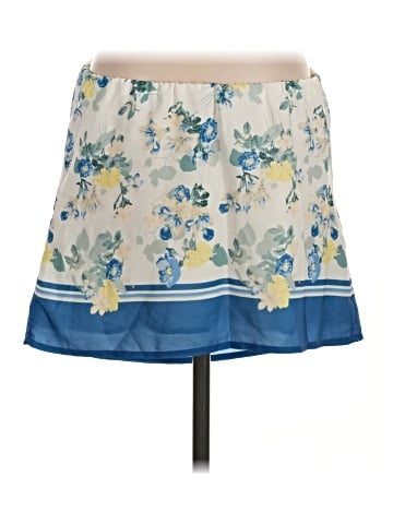Abercrombie & Fitch Casual Skirt (view 2)