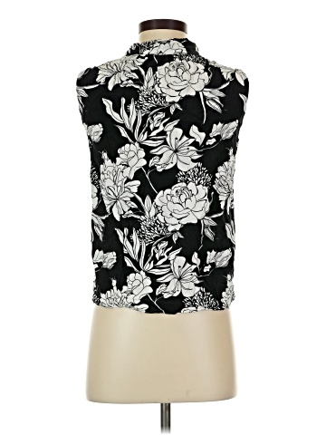 Harve Benard Sleeveless Blouse (view 2)