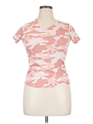 Silver Jeans Co. Short Sleeve T-Shirt (view 1)