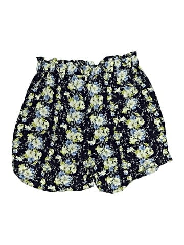 Suzanne Betro Shorts (view 2)