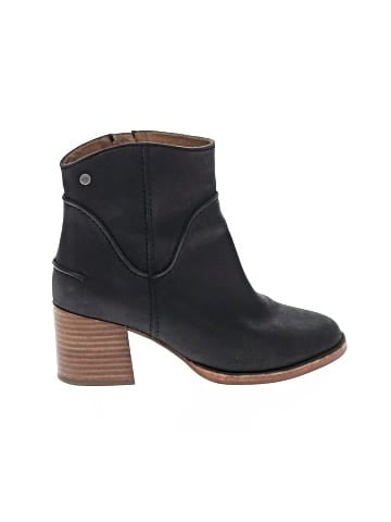 Ugg Ankle Boots (view 1)