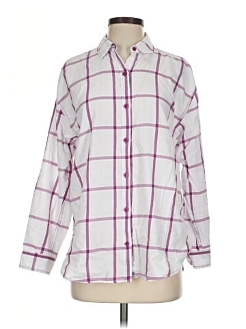 Gloria Vanderbilt Long Sleeve Button-Down Shirt (view 1)