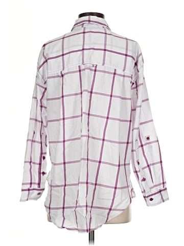 Gloria Vanderbilt Long Sleeve Button-Down Shirt (view 2)
